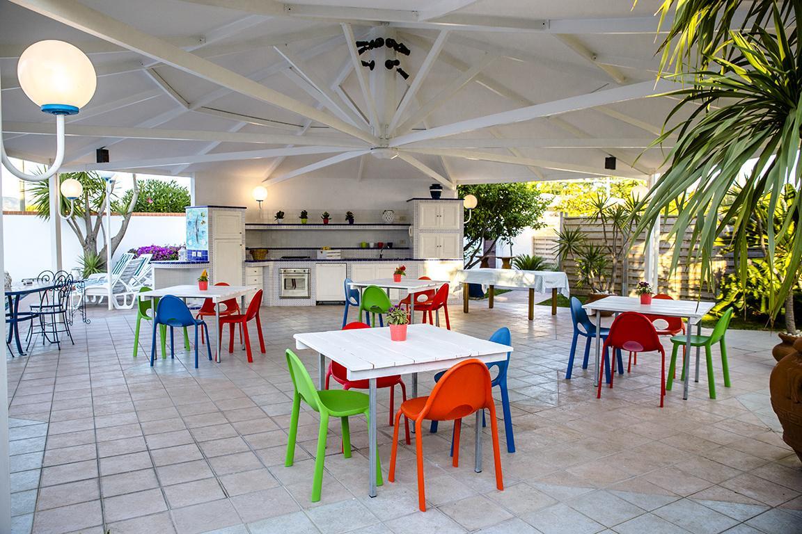 B&B Villa Tiziano Terracina Exterior photo